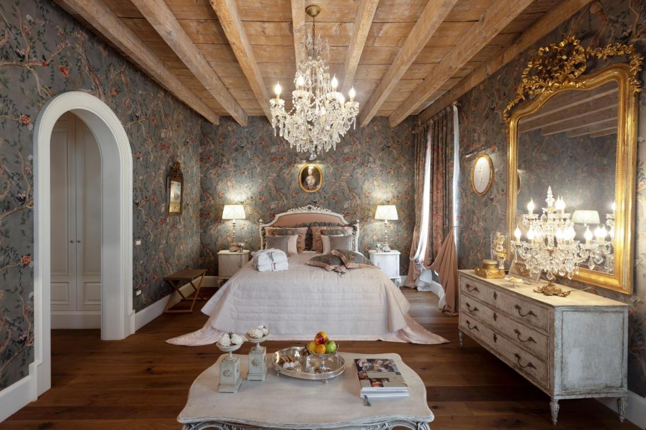Hotel Antica Dimora Desenzano Desenzano del Garda Esterno foto