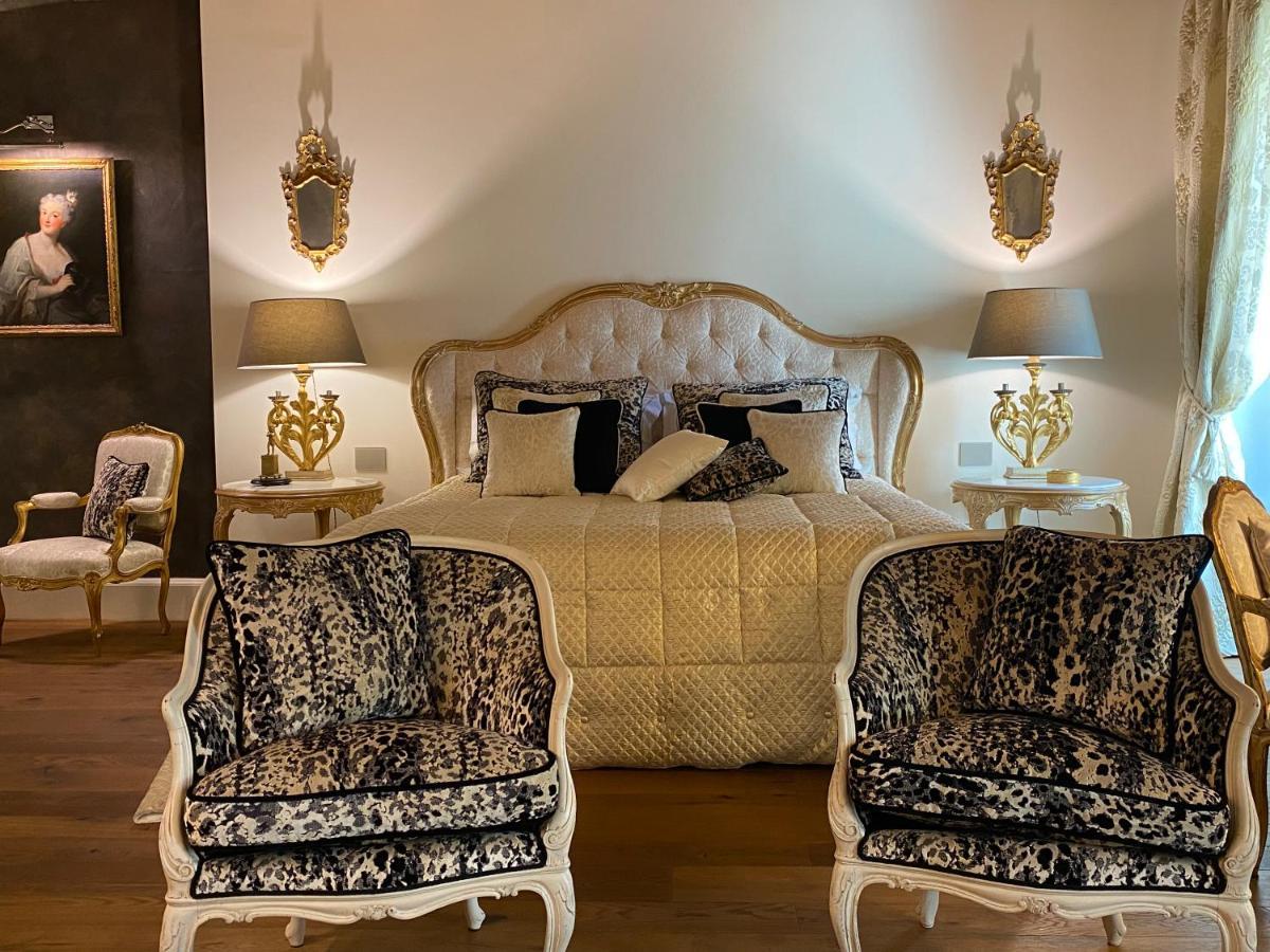 Hotel Antica Dimora Desenzano Desenzano del Garda Esterno foto