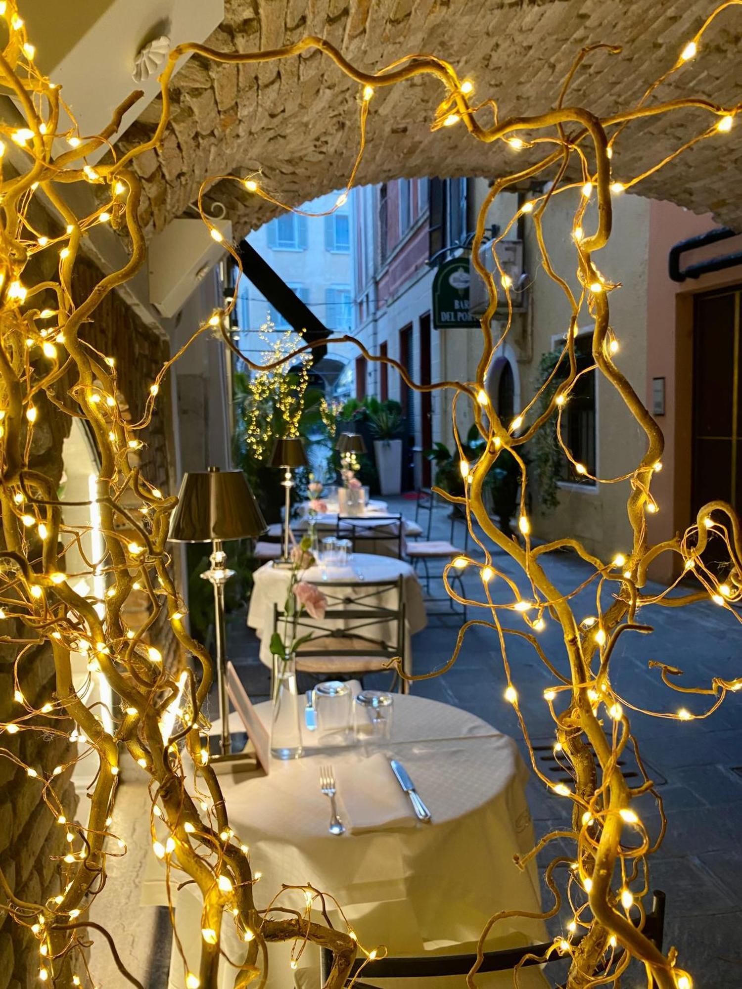 Hotel Antica Dimora Desenzano Desenzano del Garda Esterno foto
